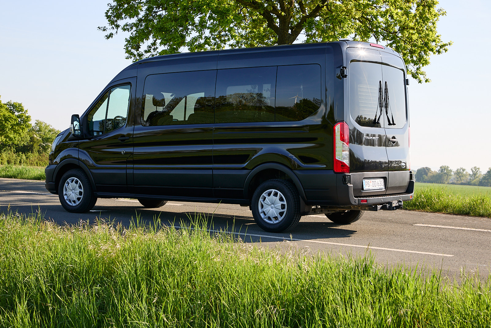 Auto-Bachem-9Sitzer-KleinbusXL-2