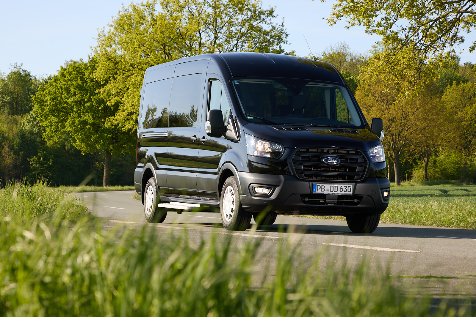 Auto-Bachem-9Sitzer-KleinbusXL-1